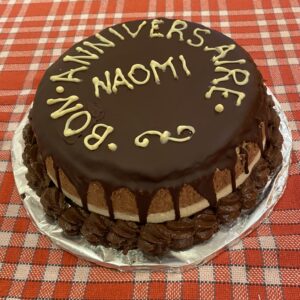 Gateau d'anniversaire, mousse au chocolat, 14 portions